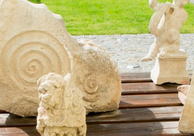 Tichá řeč kamení