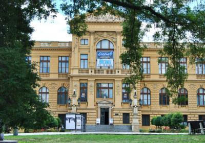 Muzeum hlavního města Prahy: Hlavní budova